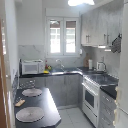 Διαμέρισμα Viktoria 2 *